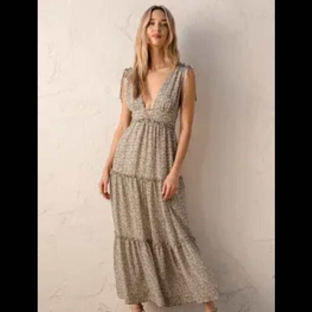 COPY - Lulu’s | Wondering Wistfully Cream Floral Tiered Maxi Dress XS